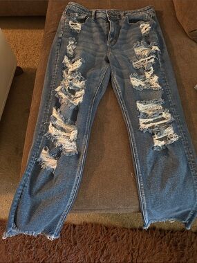 American Eagle Outfitters Medium Blue Distressed Jeans
